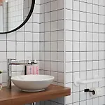 Yays Paris By Numa 4*