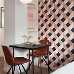 Apartahotel Yays Paris By Numa 4*
