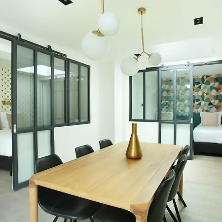 Aparthotel Yays Paris By Numa 4*