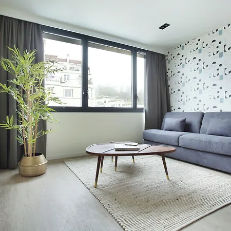 Aparthotel Yays Paris By Numa 4*