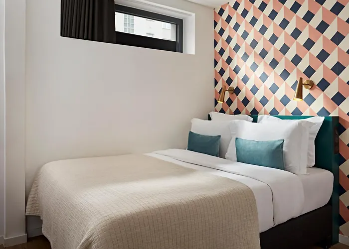 Aparthotel Yays Paris By Numa 4*